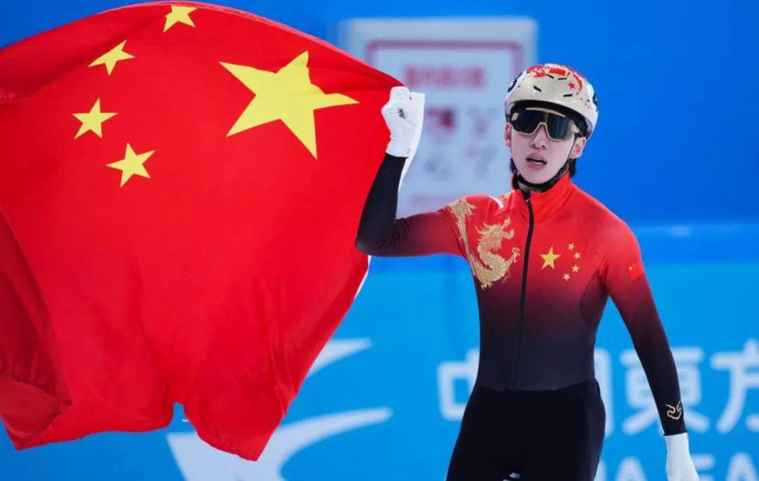 体育是什么？一位原体育局长的深刻皇冠登录思考(图2)