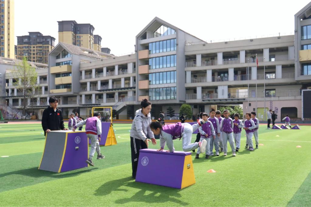 皇冠体育登录content=b(图5)